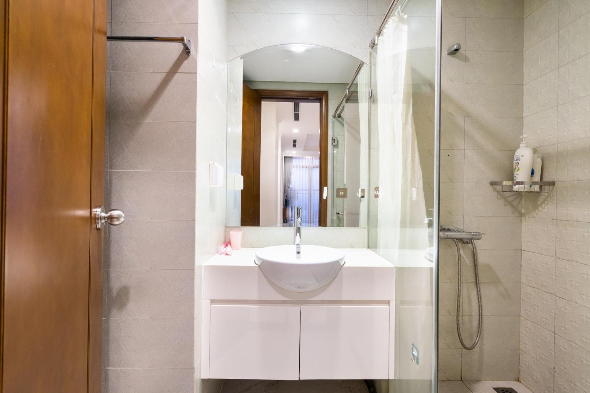 Vinhomes Central Park - Serviced Apartments Rental Ltd ホーチミン市 エクステリア 写真