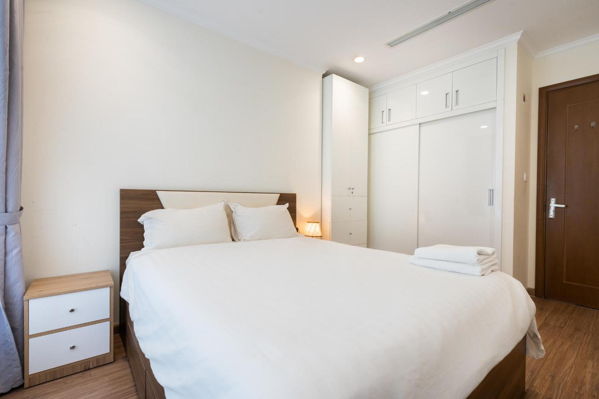 Vinhomes Central Park - Serviced Apartments Rental Ltd ホーチミン市 エクステリア 写真
